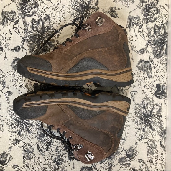 TIMBERLAND Sz 2Y  Hiking Leather Lace Up Ankle Boots Unisex - Picture 5 of 12